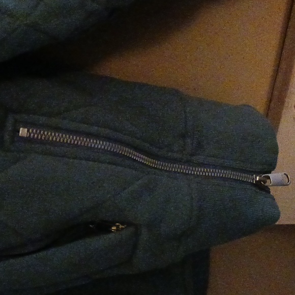 Athletica quilted jacket - Picture 4 of 4